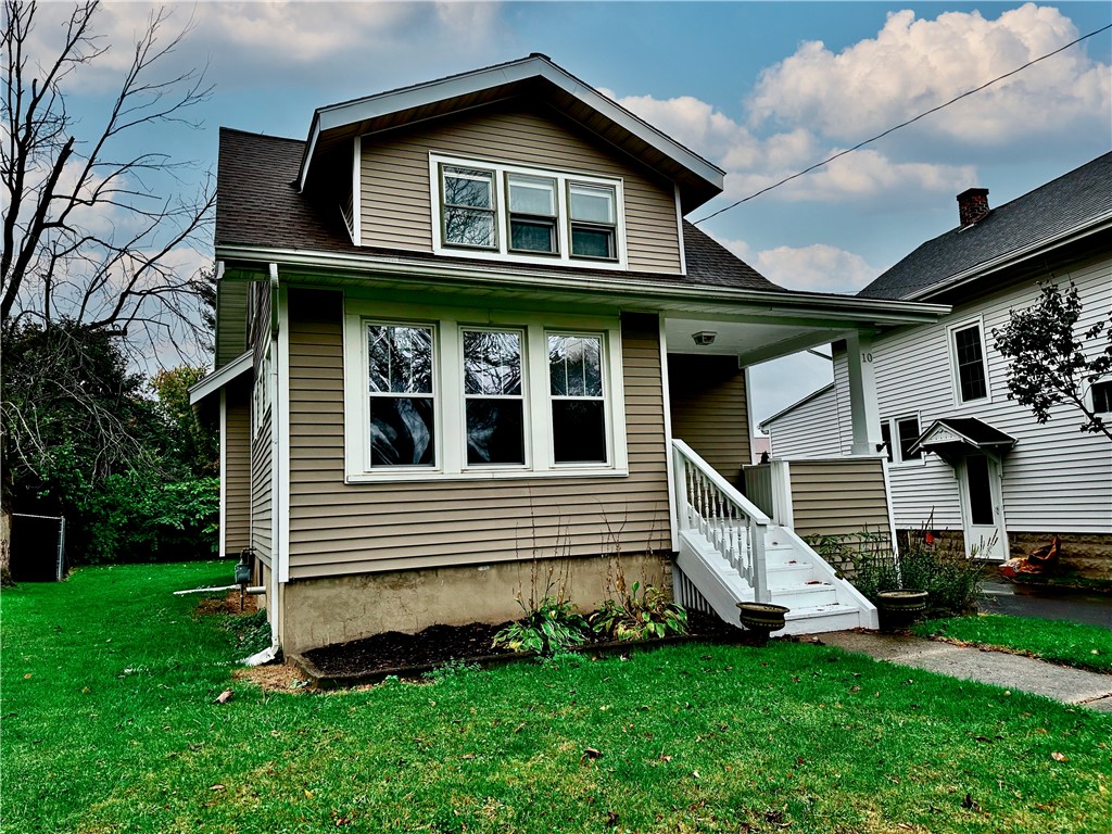 10 Warner Park Le Roy, NY 14482 - Photo 1 of 30