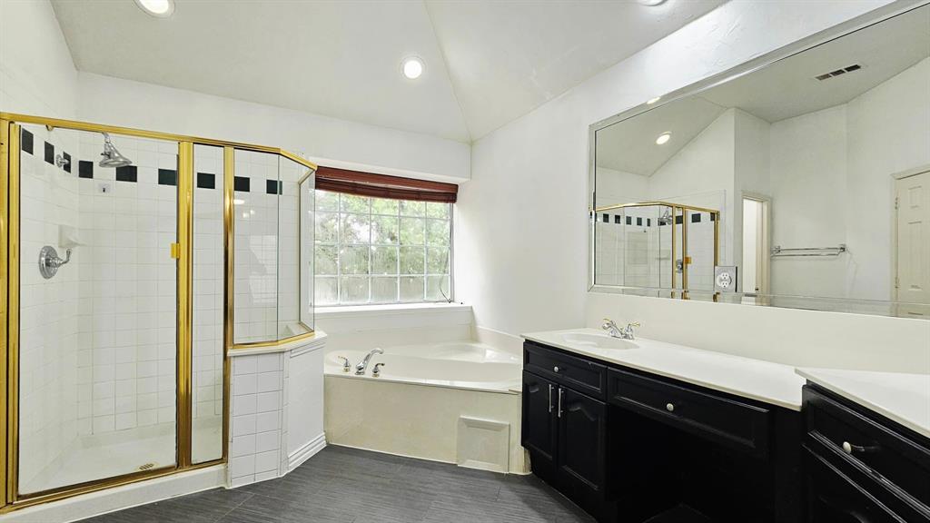 112 Ranch Trail Irving, TX 75063 - Photo 22 of 35