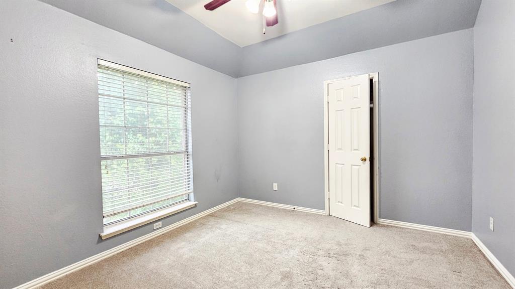 112 Ranch Trail Irving, TX 75063 - Photo 26 of 35