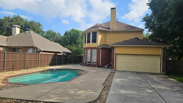 $3,200 | 112 Ranch Trail, Irving, TX 75063
