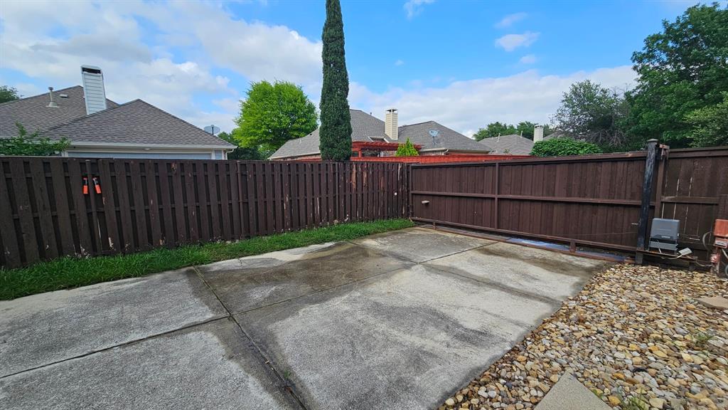 112 Ranch Trail Irving, TX 75063 - Photo 35 of 35