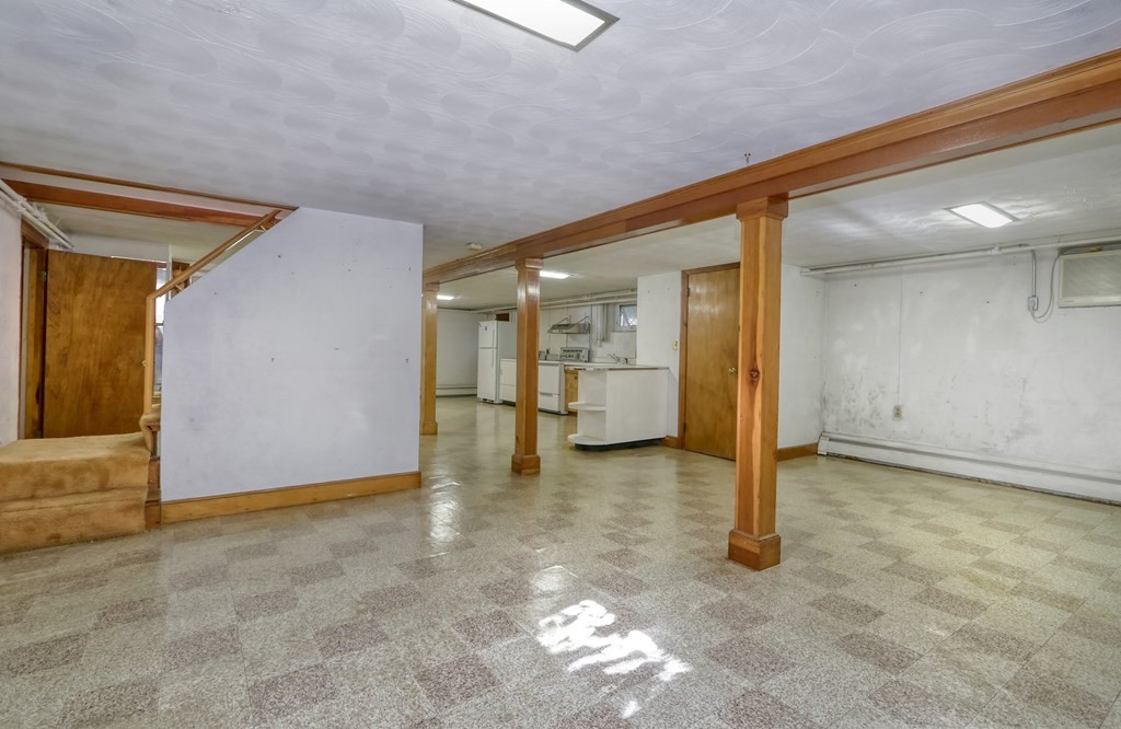 33 Hillcrest Road Wakefield, MA 01880 - Photo 21 of 29 Gallery Image 21