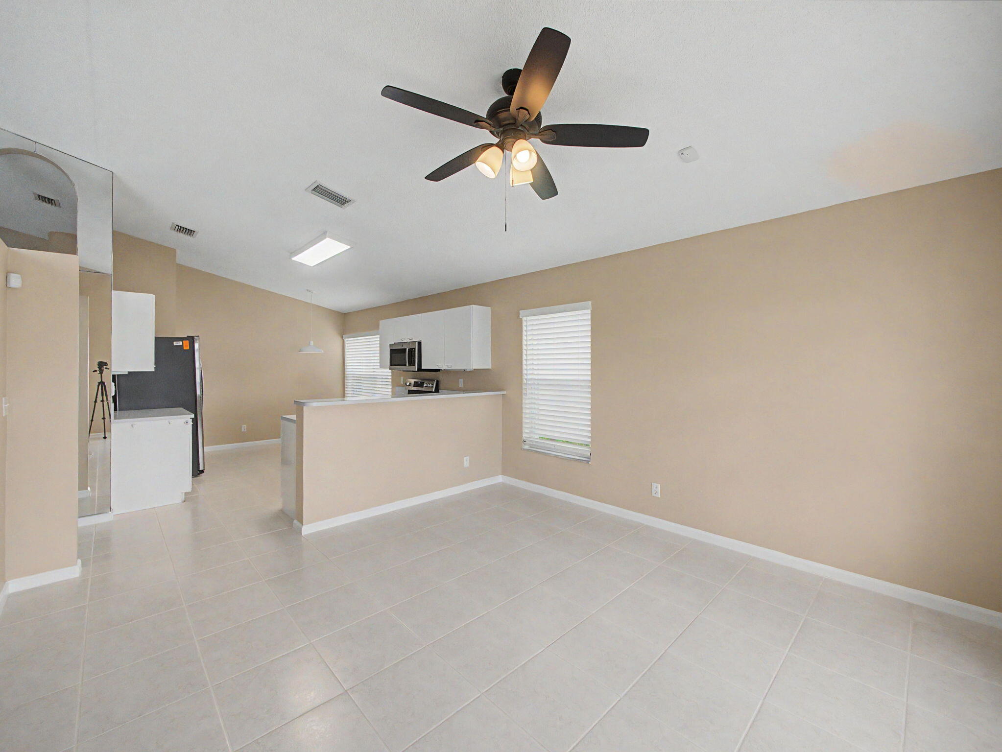 7218 Michigan Isle Road Lake Worth, FL 33467 - Photo 7 of 21 9-web-or-mls-013