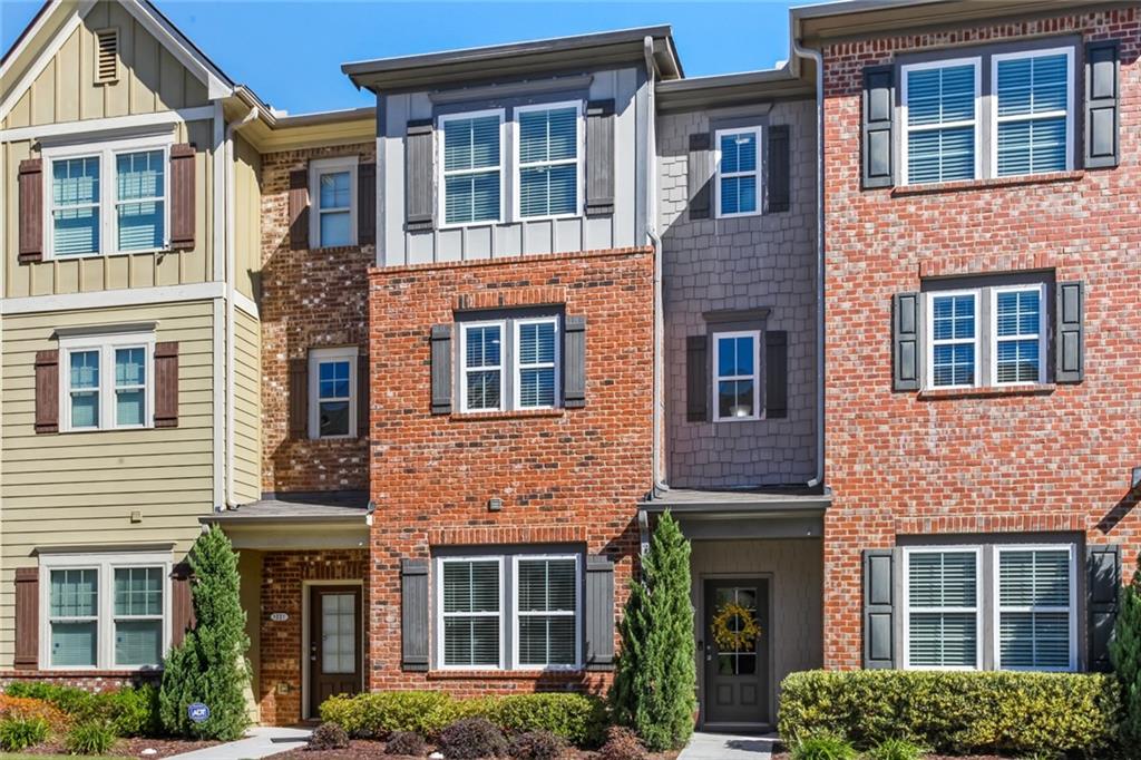 1319 Kingston Trail Decatur, GA 30033 - Photo 1 of 1 front view of a building