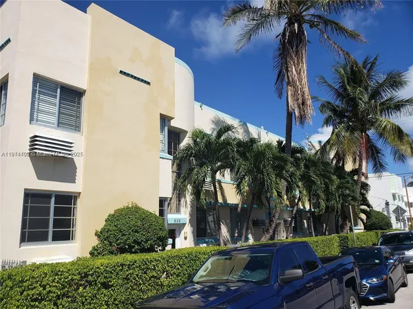$209,000 | 639 12th Street, Unit 3, Miami Beach, FL 33139