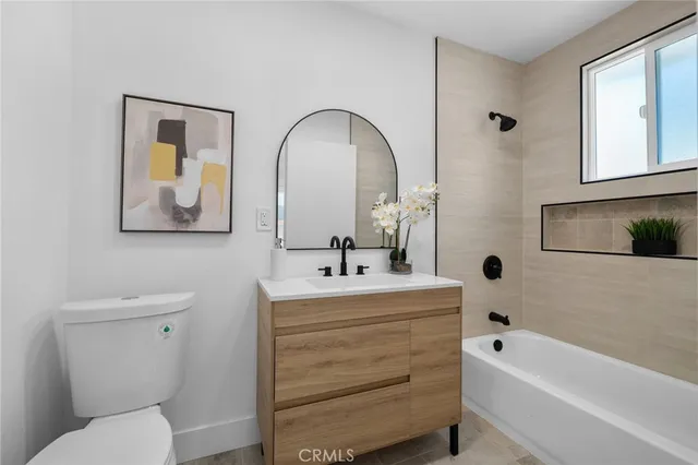 $930,000 | 509 South Glenarbor Street, Santa Ana, CA 92704