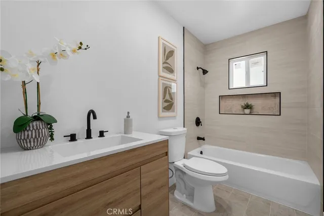 $930,000 | 509 South Glenarbor Street, Santa Ana, CA 92704