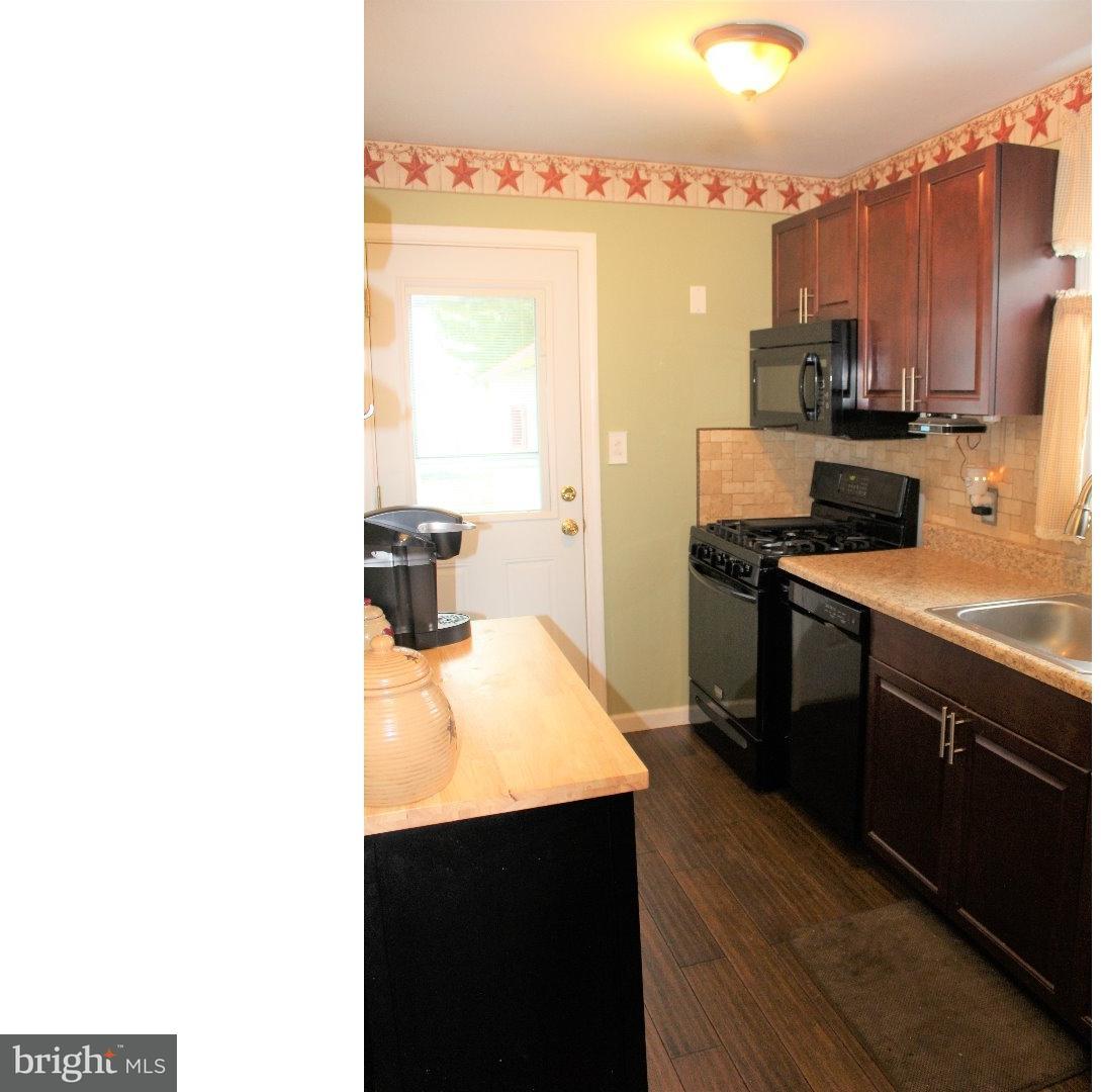 236 Upland Road Brookhaven, PA 19015 - Photo 4 of 21 Gallery Image 4