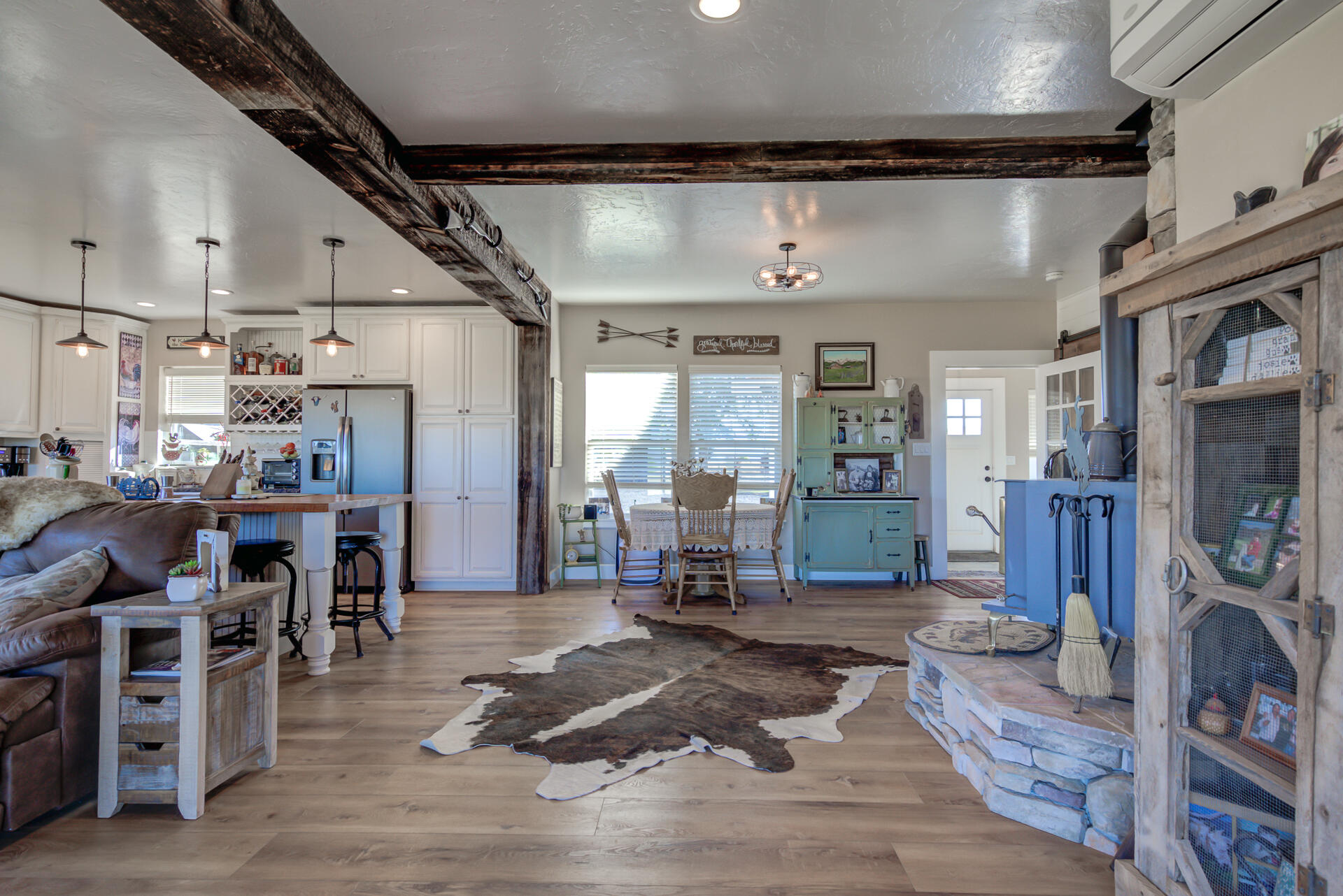 541-105 Pittville Road McArthur, CA 96056 - Photo 26 of 87 a living room with lots of furniture and a view of kitchen
