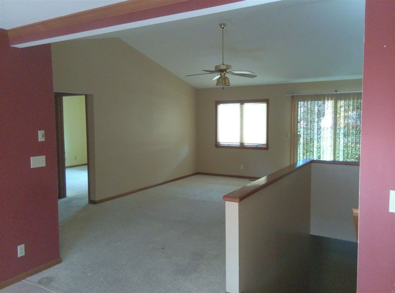 20754 Rivers Edge Drive Goshen, IN 46528 - Photo 6 of 30 Gallery Image 6