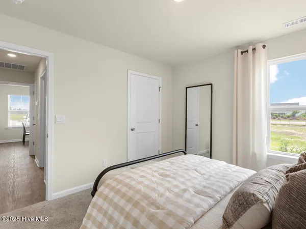 $312,440 | 406 Oak Knl Drive, Unit LOT 42, Jacksonville, NC 28540