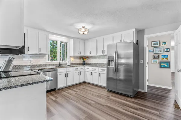 $754,900 | 315 Prince Hinckley Road, Centerville, MA 02632