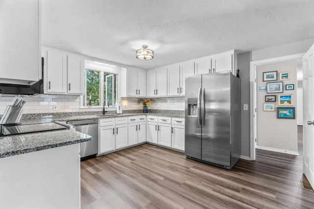 $779,000 | 315 Prince Hinckley Road, Centerville, MA 02632