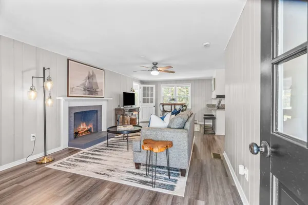 $754,900 | 315 Prince Hinckley Road, Centerville, MA 02632