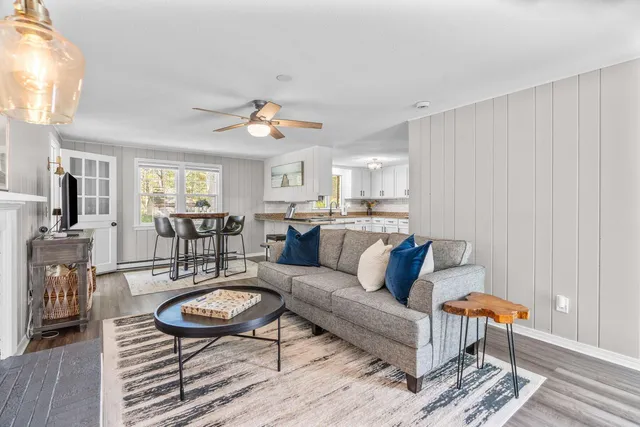 $779,000 | 315 Prince Hinckley Road, Centerville, MA 02632