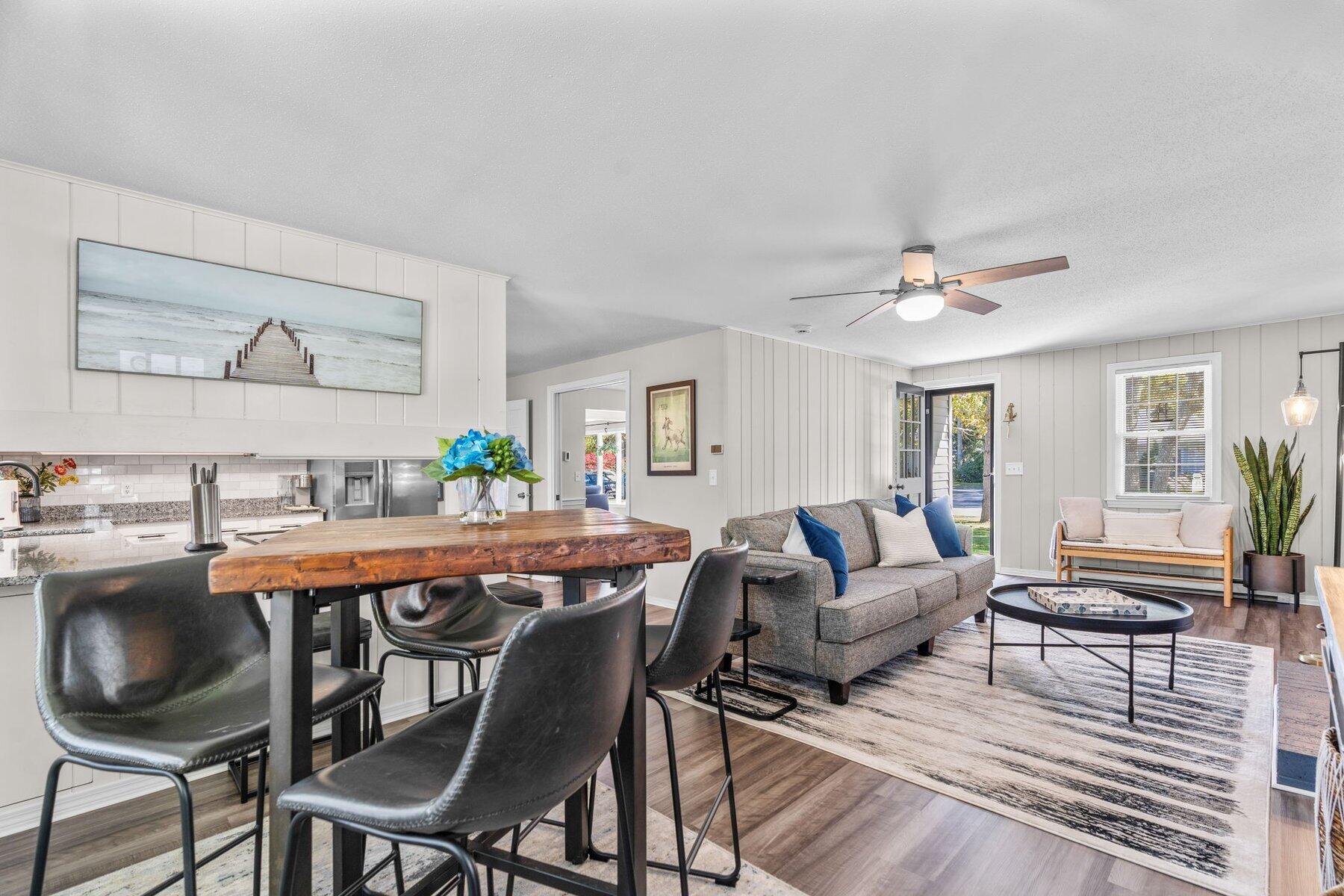 315 Prince Hinckley Road Centerville, MA 02632 - Photo 22 of 39 a view of a dining room with furniture