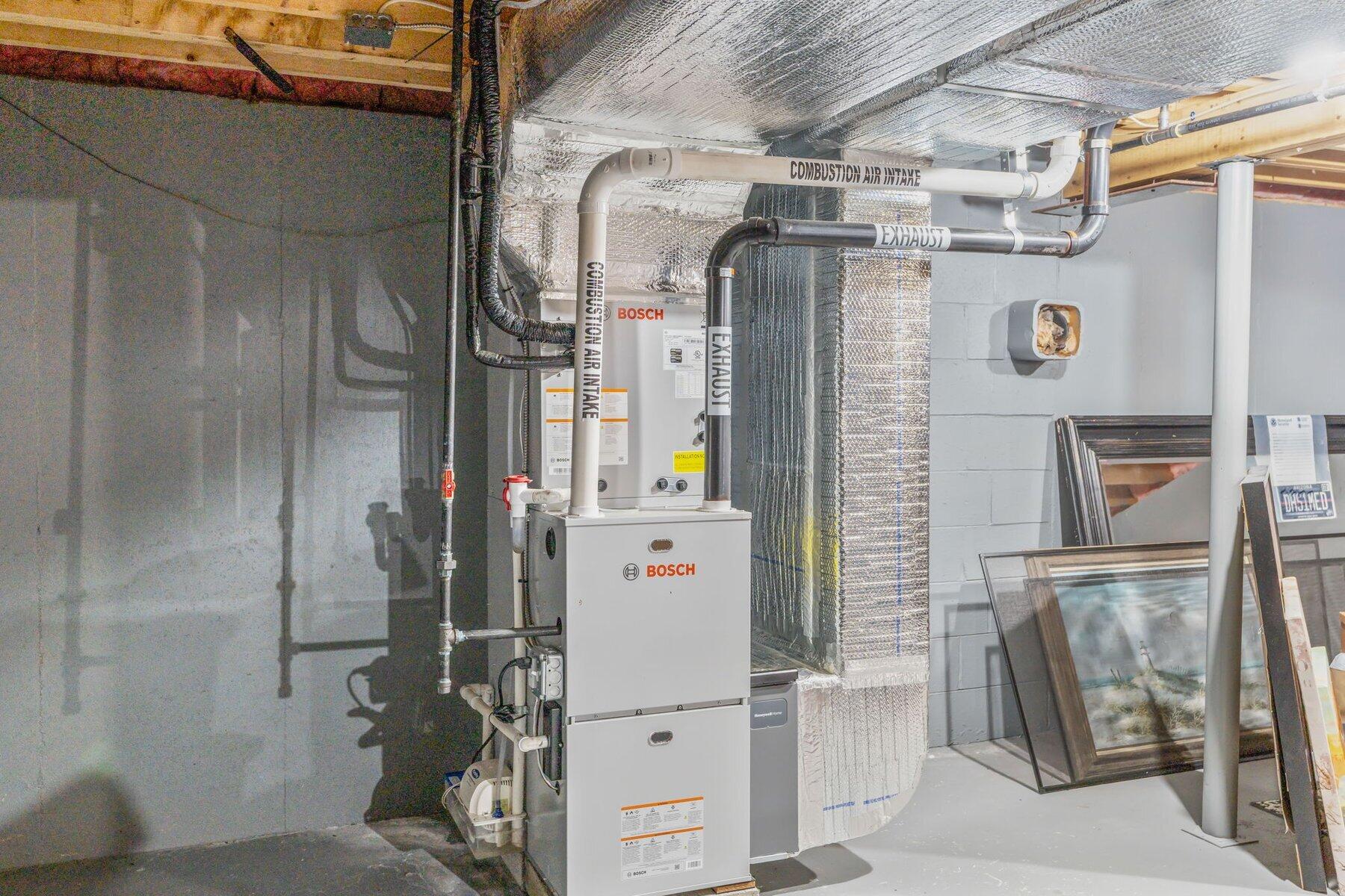 315 Prince Hinckley Road Centerville, MA 02632 - Photo 37 of 39 a utility room with dryer and washer