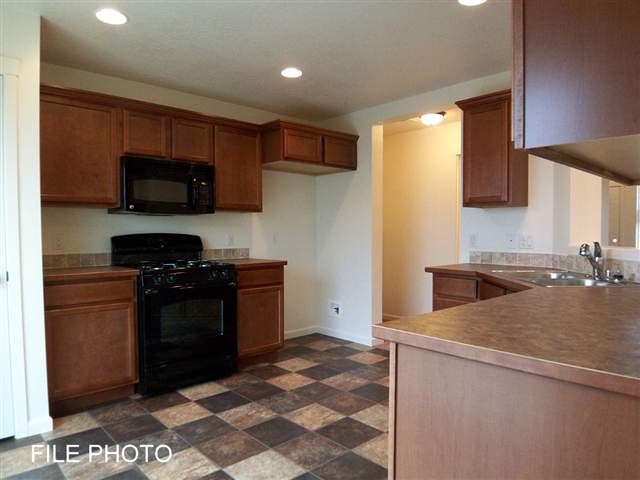 4423 South Mack Road Spokane, WA 99224 - Photo 7 of 8
