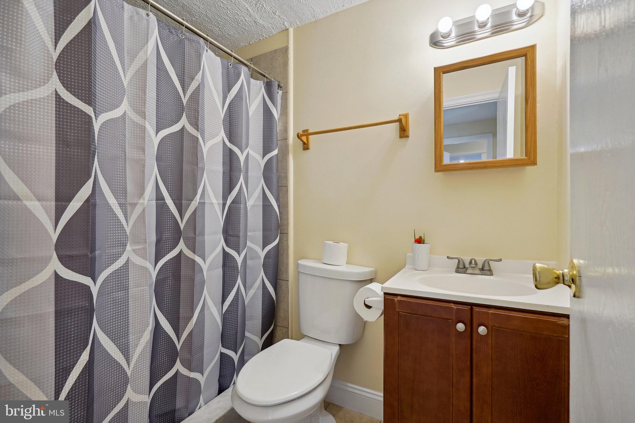 7453 Lone Star Road Lorton, VA 22079 - Photo 22 of 34 Gallery Image 22