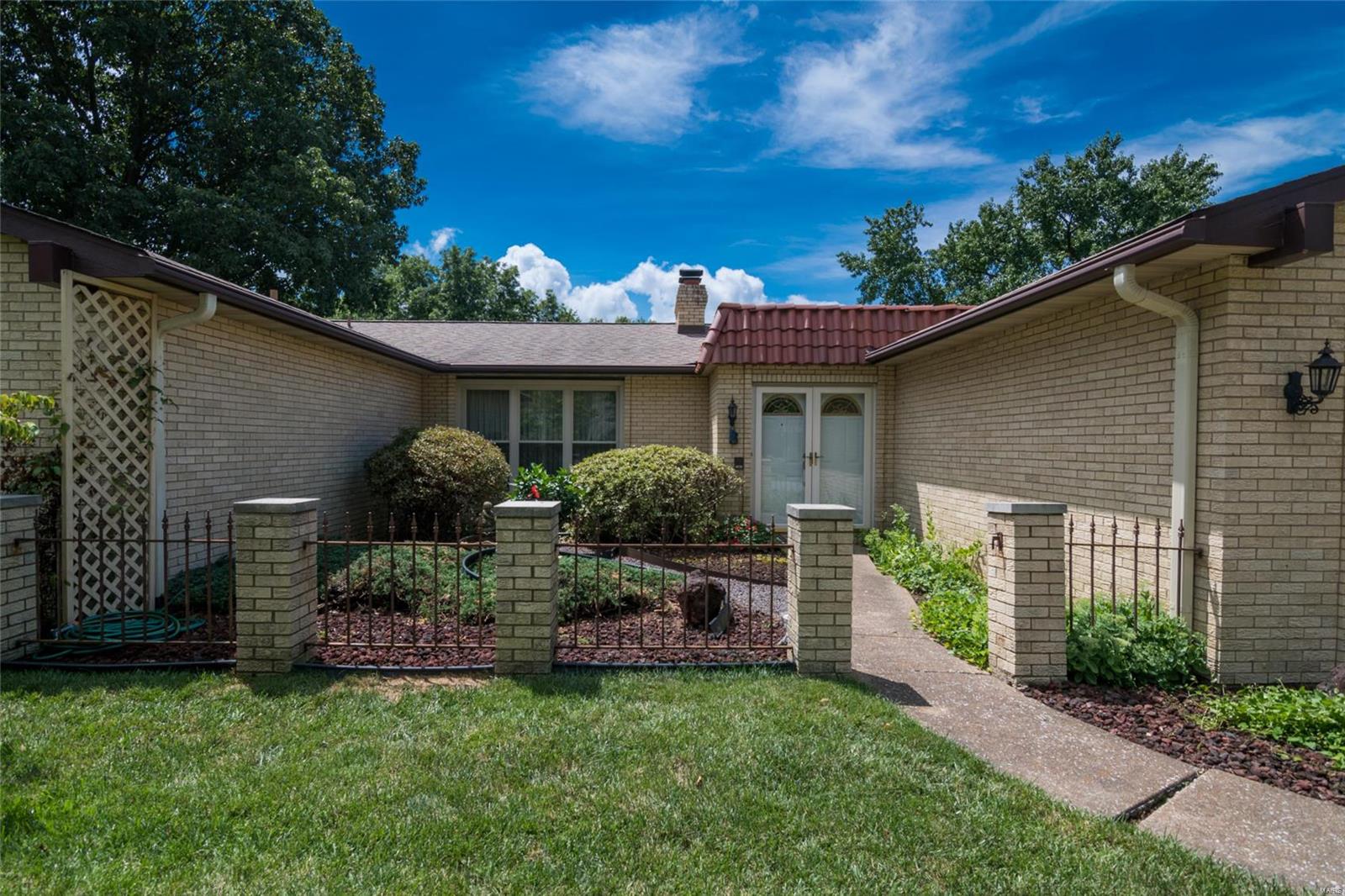 3 Fox Run O'Fallon, IL 62269 - Photo 1 of 31 Gallery Image 1