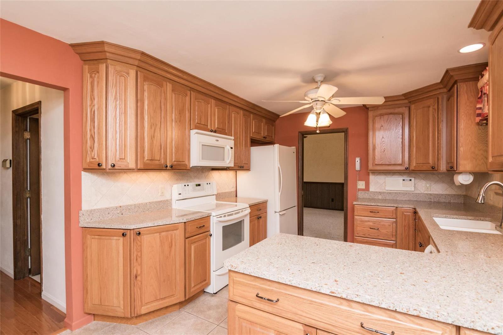 3 Fox Run O'Fallon, IL 62269 - Photo 14 of 31 Gallery Image 14