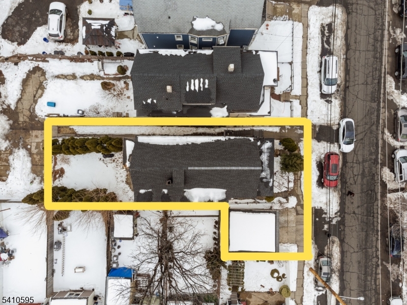 335 Boulevard Passaic, NJ 07055 - Photo 34 of 35