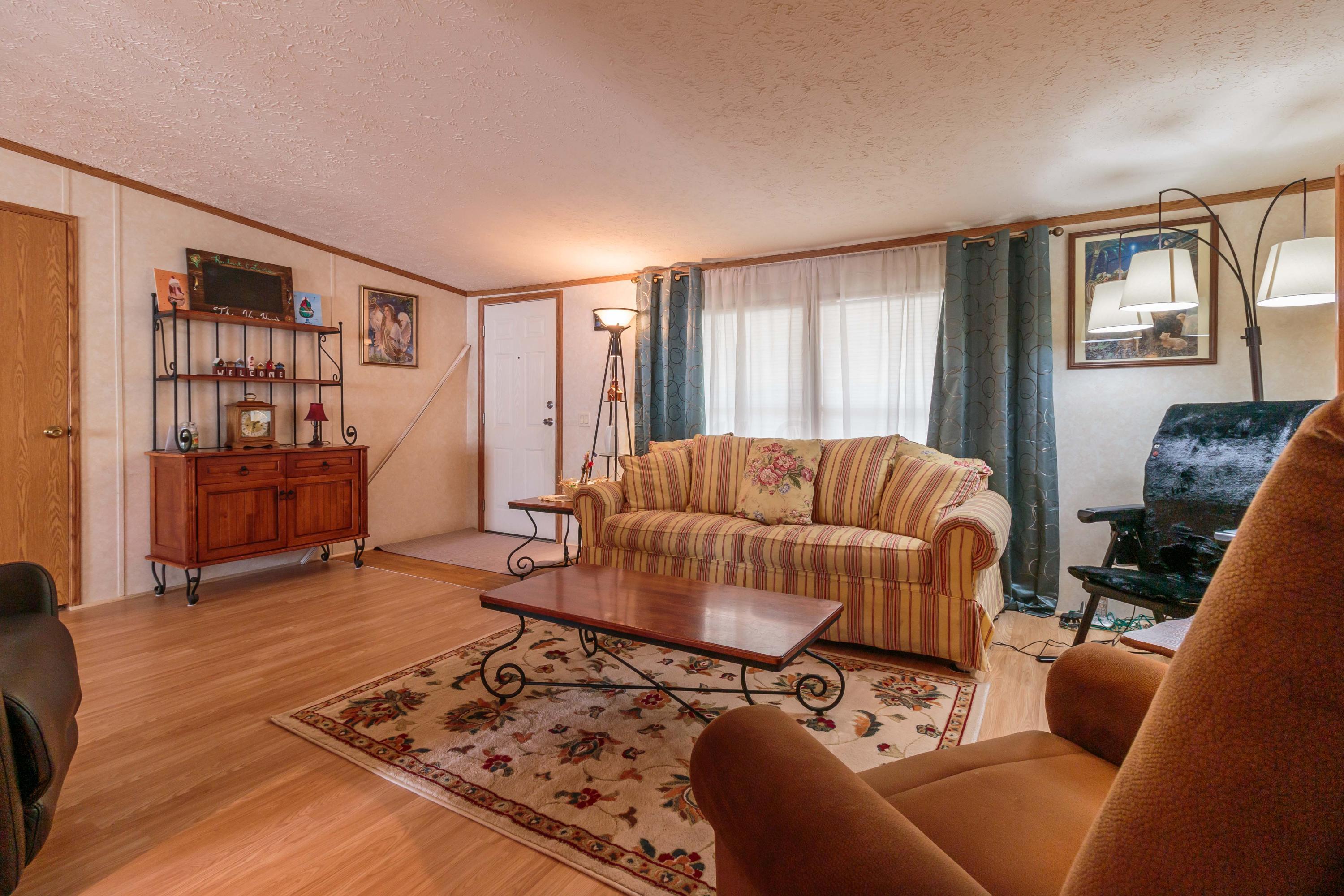 235 Rona Boulevard Pataskala, OH 43062 - Photo 2 of 22