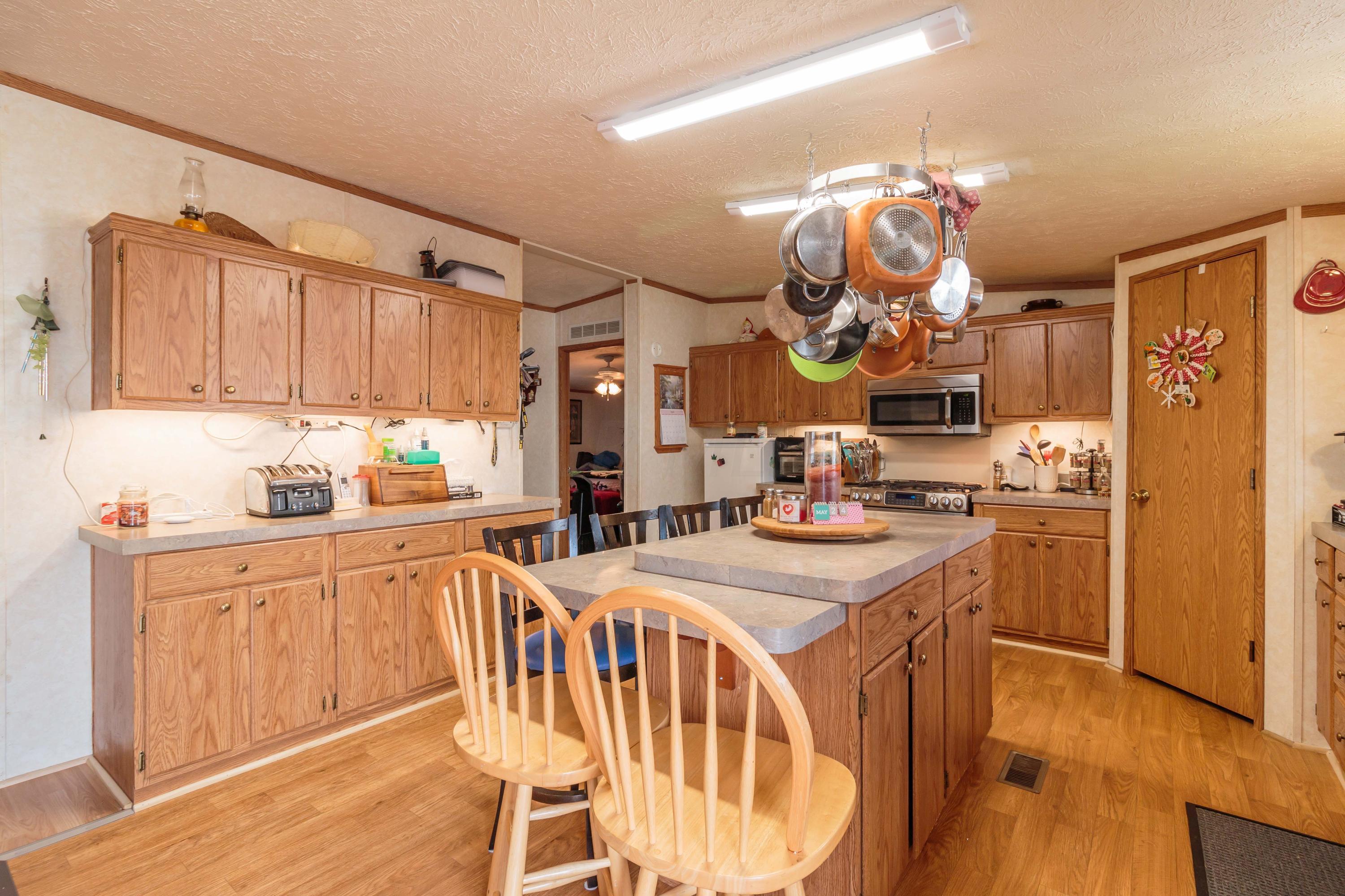 235 Rona Boulevard Pataskala, OH 43062 - Photo 6 of 22
