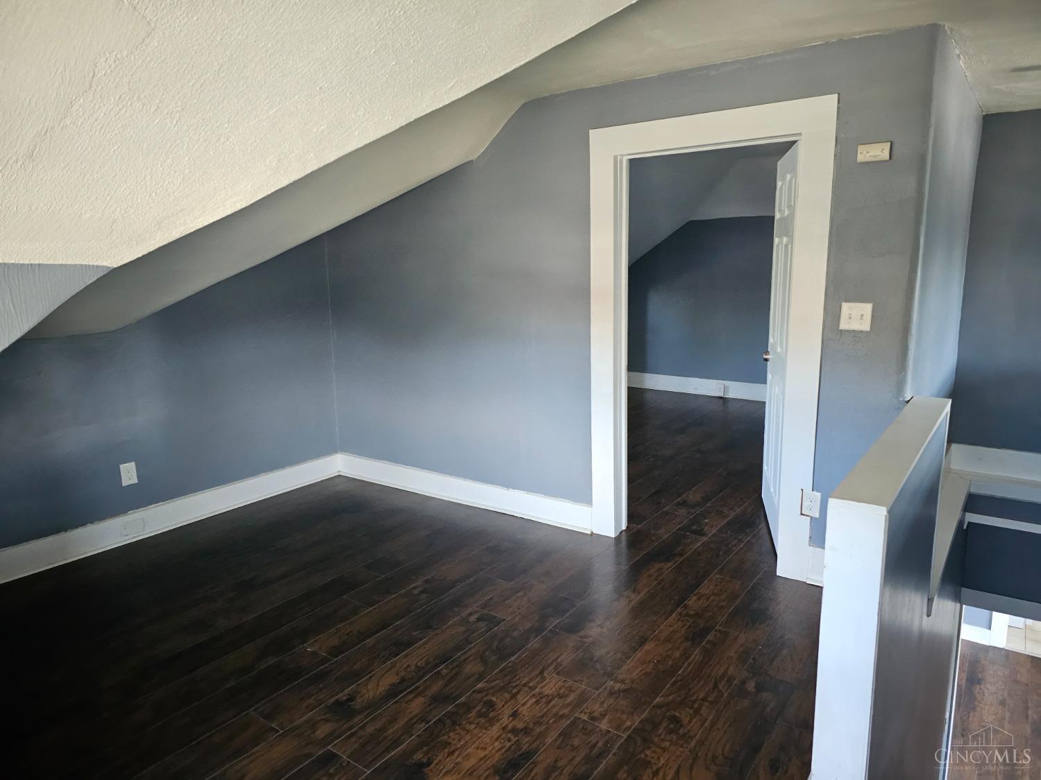 3636 Reading Road Cincinnati, OH 45229 - Photo 17 of 23