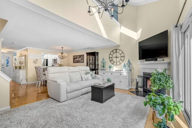 $609,900 | 14 Hawthorne Village, Unit D, Franklin, MA 02038