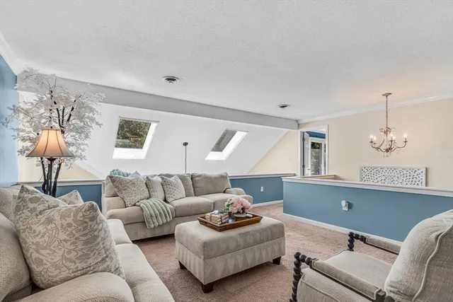 $609,900 | 14 Hawthorne Village, Unit D, Franklin, MA 02038