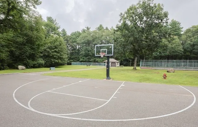 $609,900 | 14 Hawthorne Village, Unit D, Franklin, MA 02038