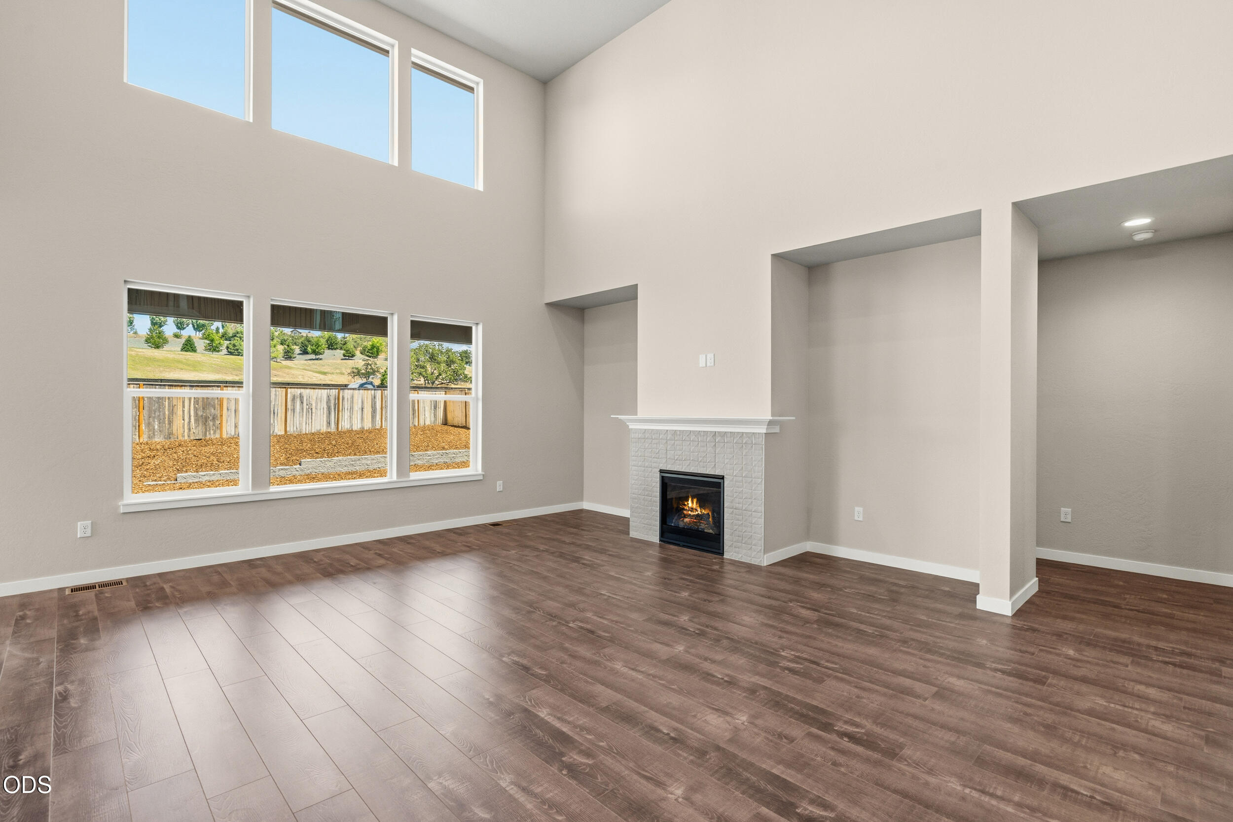 1153 Pumpkin Ridge, Unit 322 Eagle Point, OR 97524 - Photo 13 of 29