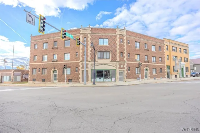 $999 | 530 Main Street, Unit 3, Niagara Falls, NY 14301
