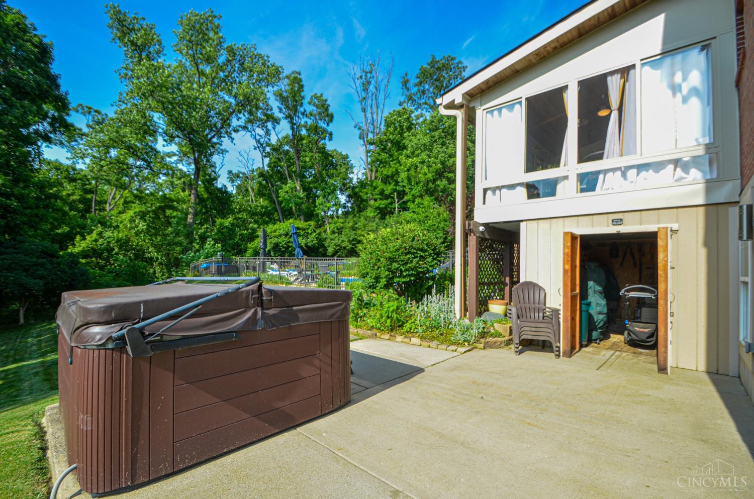 5945 Brierly Ridge Drive Cincinnati, OH 45247 - Photo 46 of 56