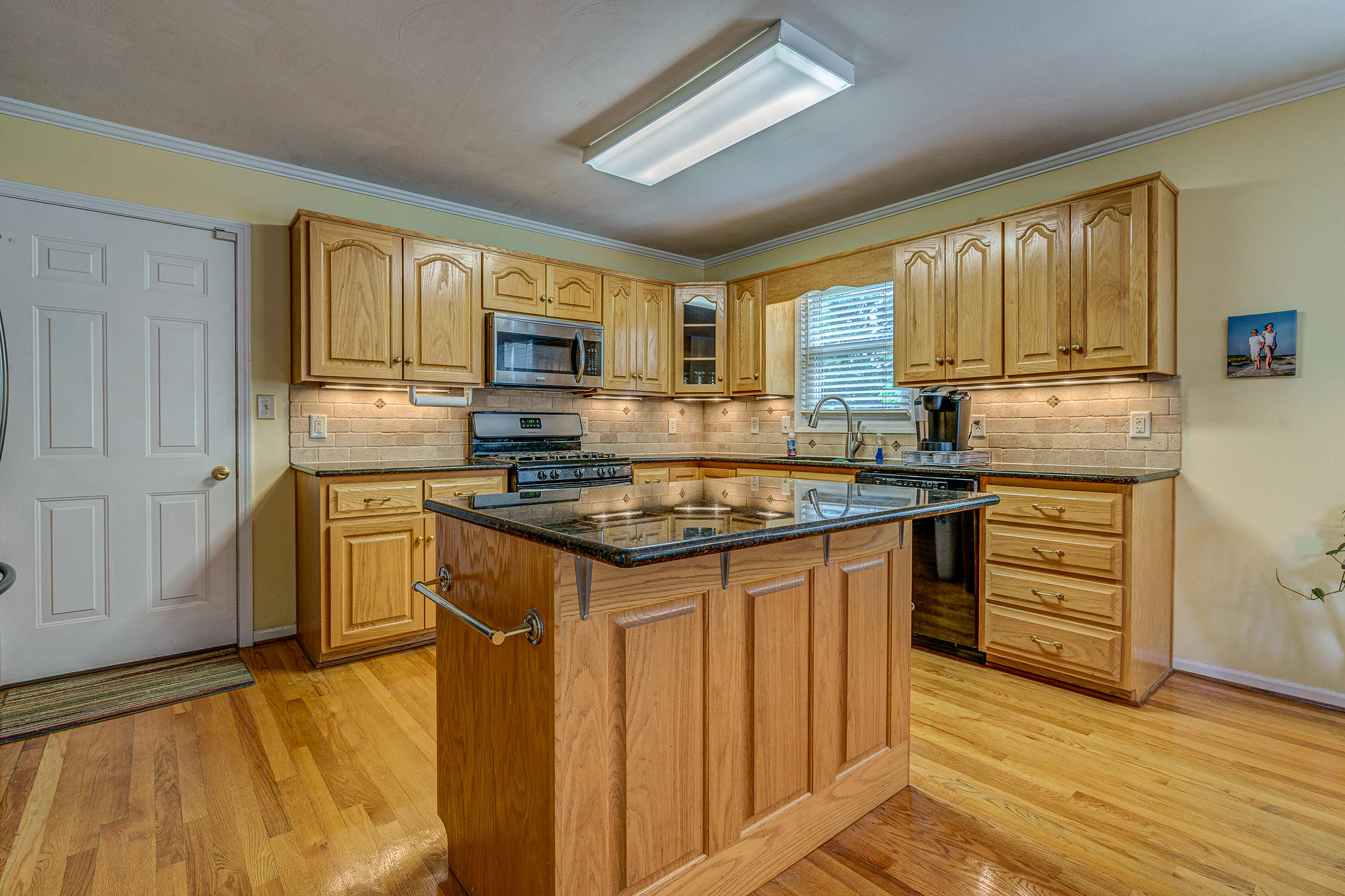 1813 Millbridge Road Salem, VA 24153 - Photo 13 of 47 10-1813 Millbridge Rd 010