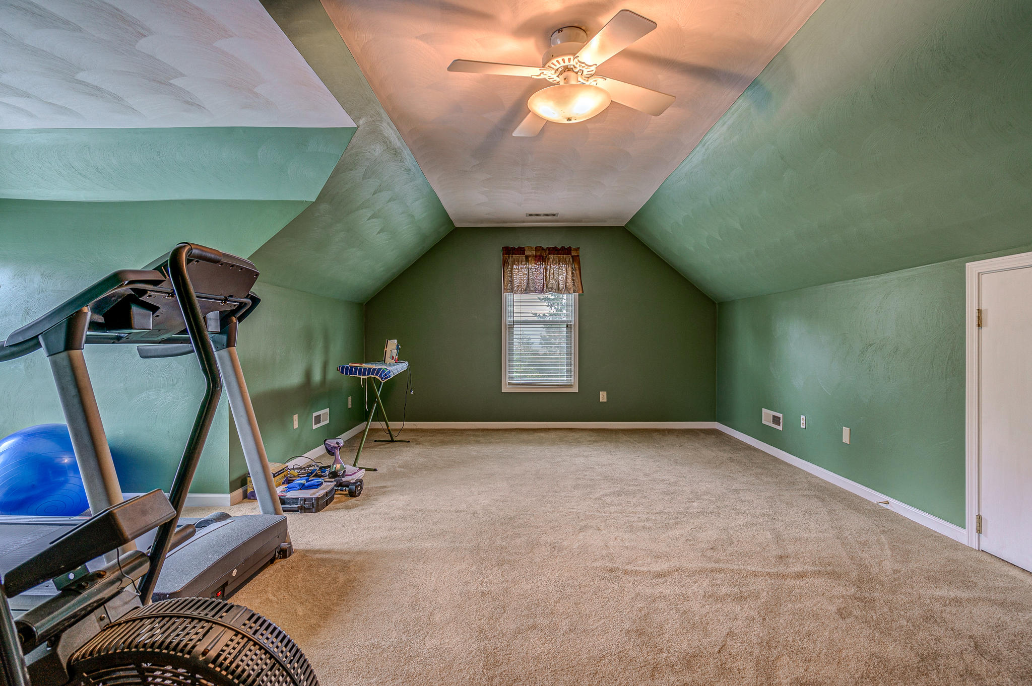 1813 Millbridge Road Salem, VA 24153 - Photo 26 of 47 23-1813 Millbridge Rd 023