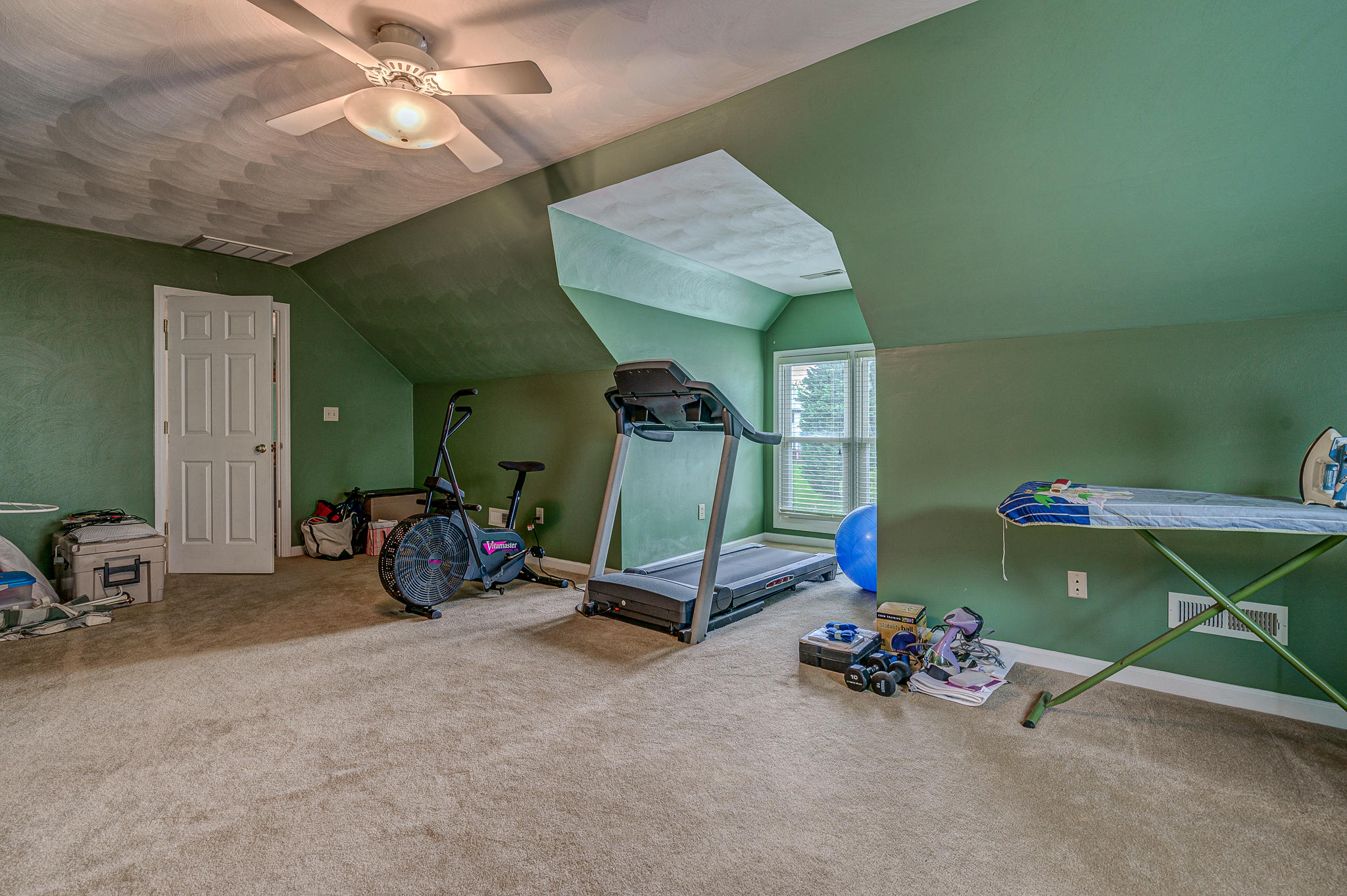 1813 Millbridge Road Salem, VA 24153 - Photo 27 of 47 24-1813 Millbridge Rd 024