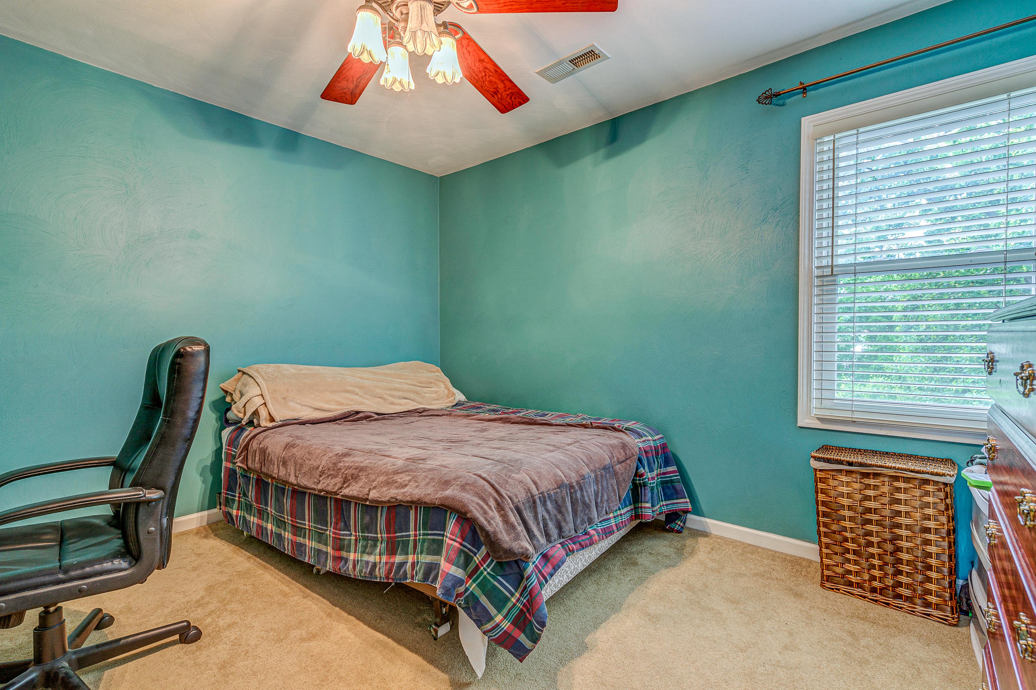 1813 Millbridge Road Salem, VA 24153 - Photo 28 of 47 25-1813 Millbridge Rd 025