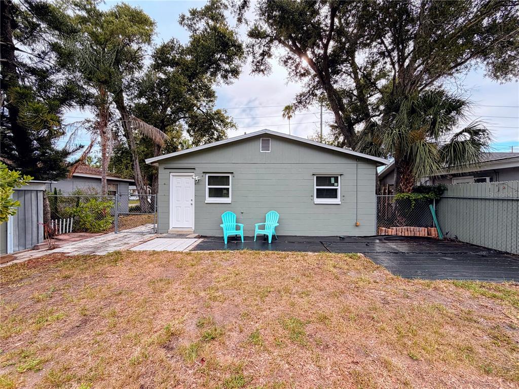 364 3rd Street Northwest Largo, FL 33770 - Photo 18 of 22