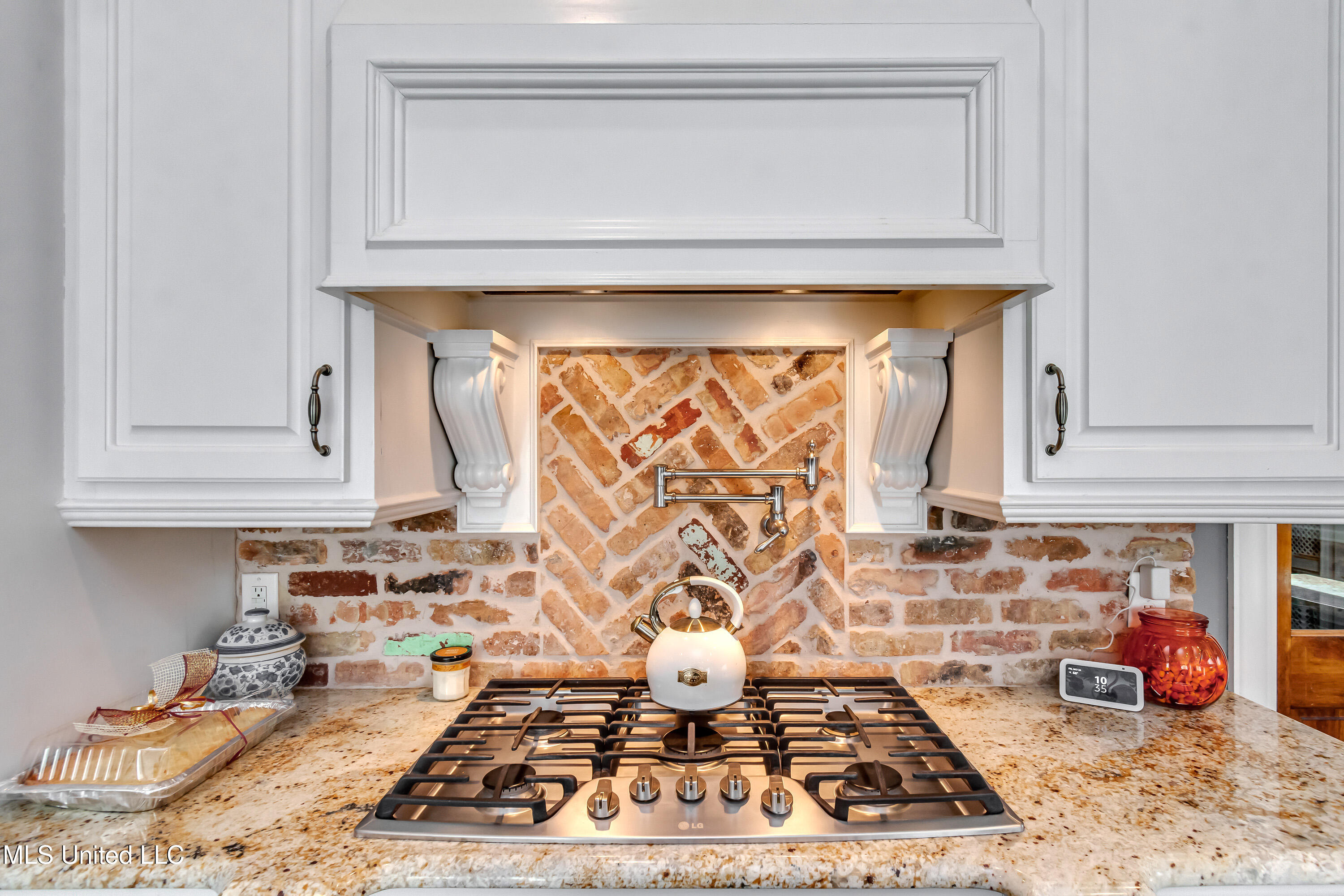 230 Arbor Trail Brandon, MS 39047 - Photo 10 of 64 230 Arbor Trail-47