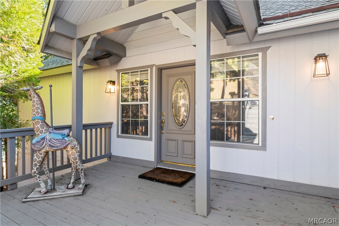 27487 North Bay Road Lake Arrowhead, CA 92352 - Photo 6 of 35 Covered & charming entry way