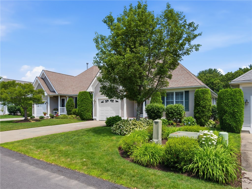 7 Daisy Lane Coventry, RI 02816 - Photo 3 of 6