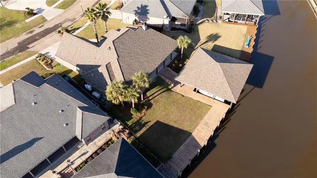 $725,000 | 21472 Blue Marlin Drive, Springfield, LA 70462