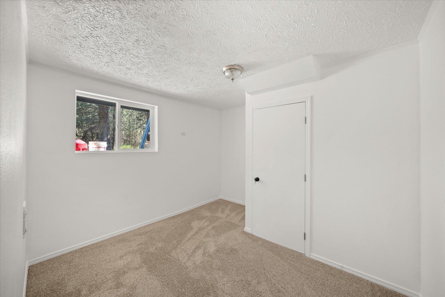 31313 North Staghorn Road Deer Park, WA 99006 - Photo 15 of 50 Gallery Image 15