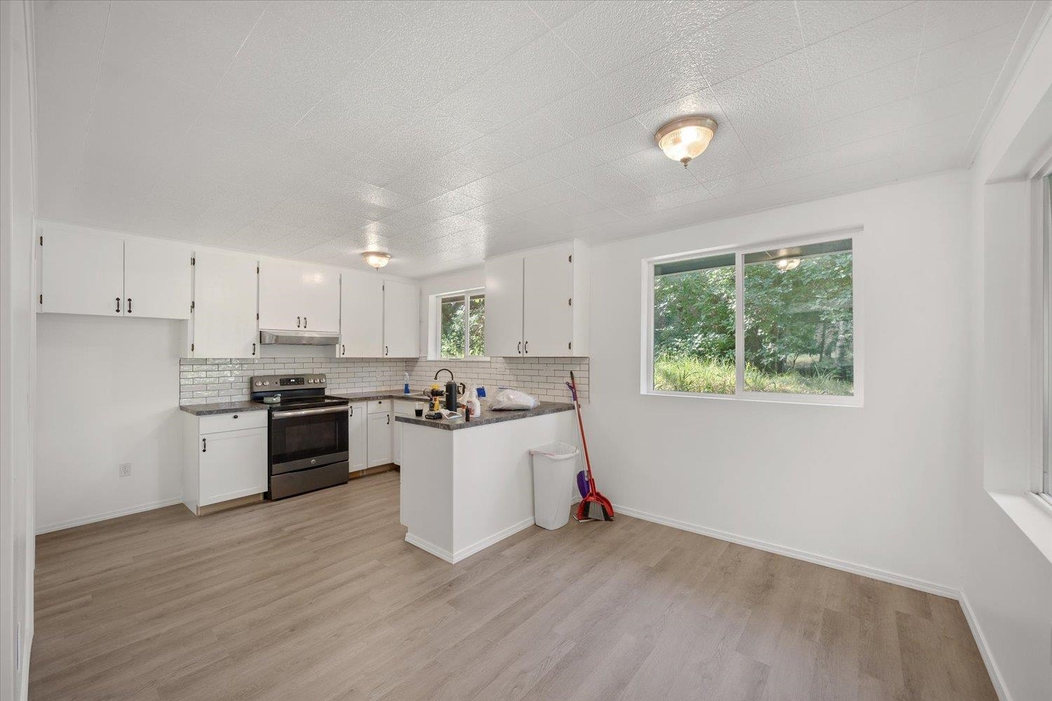 31313 North Staghorn Road Deer Park, WA 99006 - Photo 8 of 50 Gallery Image 8