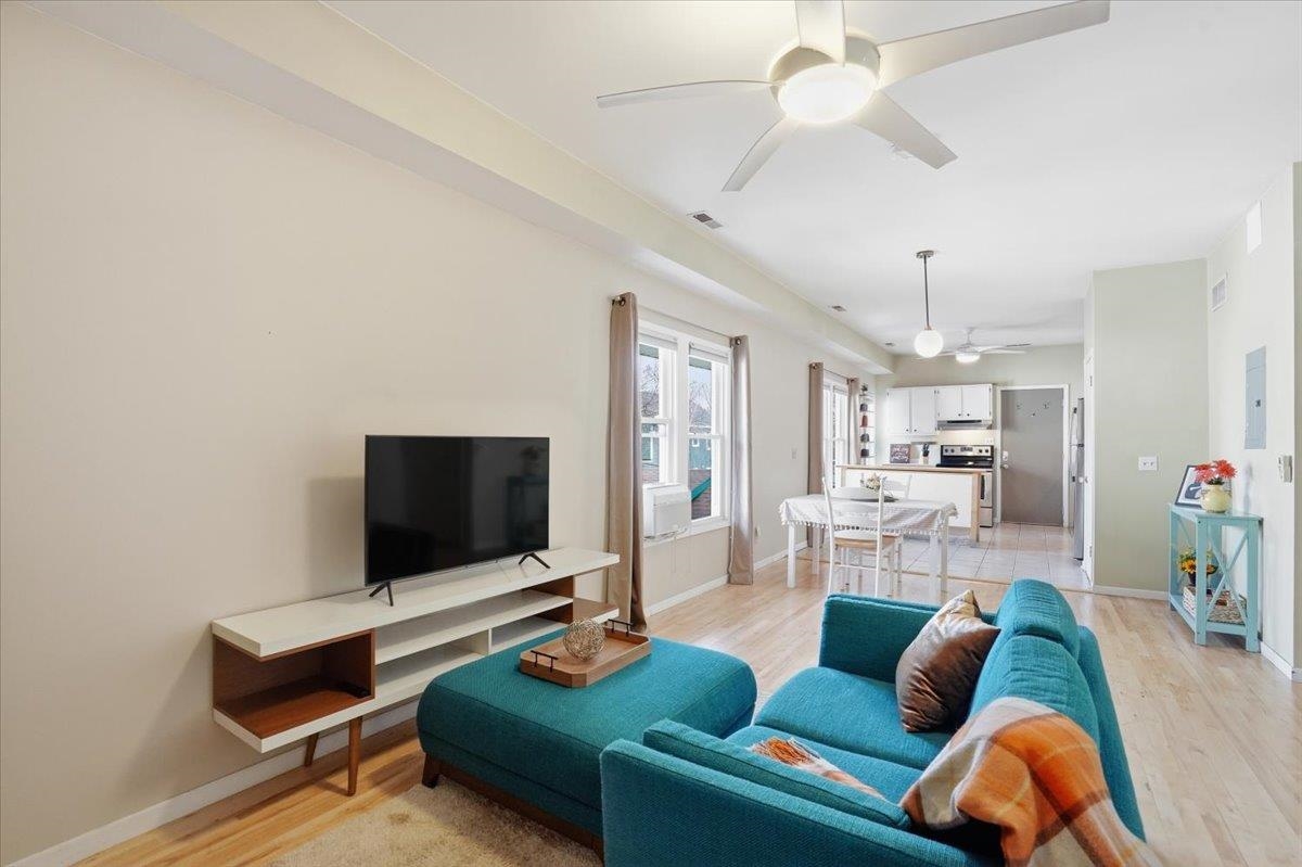 2218 Regent Street, Unit 3 Madison, WI 53726 - Photo 2 of 26