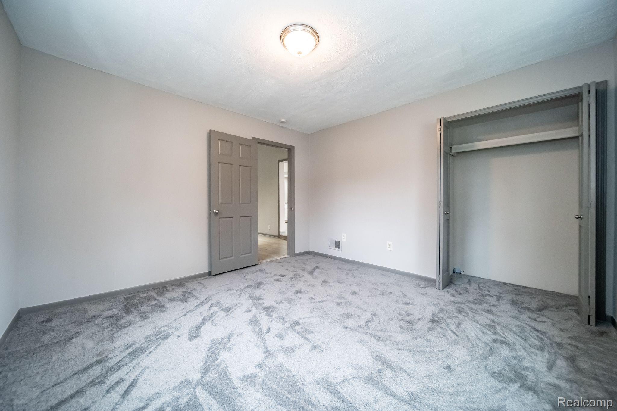 480 South Rochester Road Oakland, MI 48363 - Photo 43 of 91 Gallery Image 43