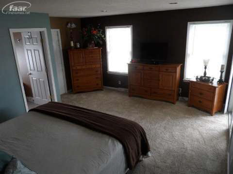 210 North Smith Road Owosso, MI 48867 - Photo 13 of 36 20394106-12.JPG