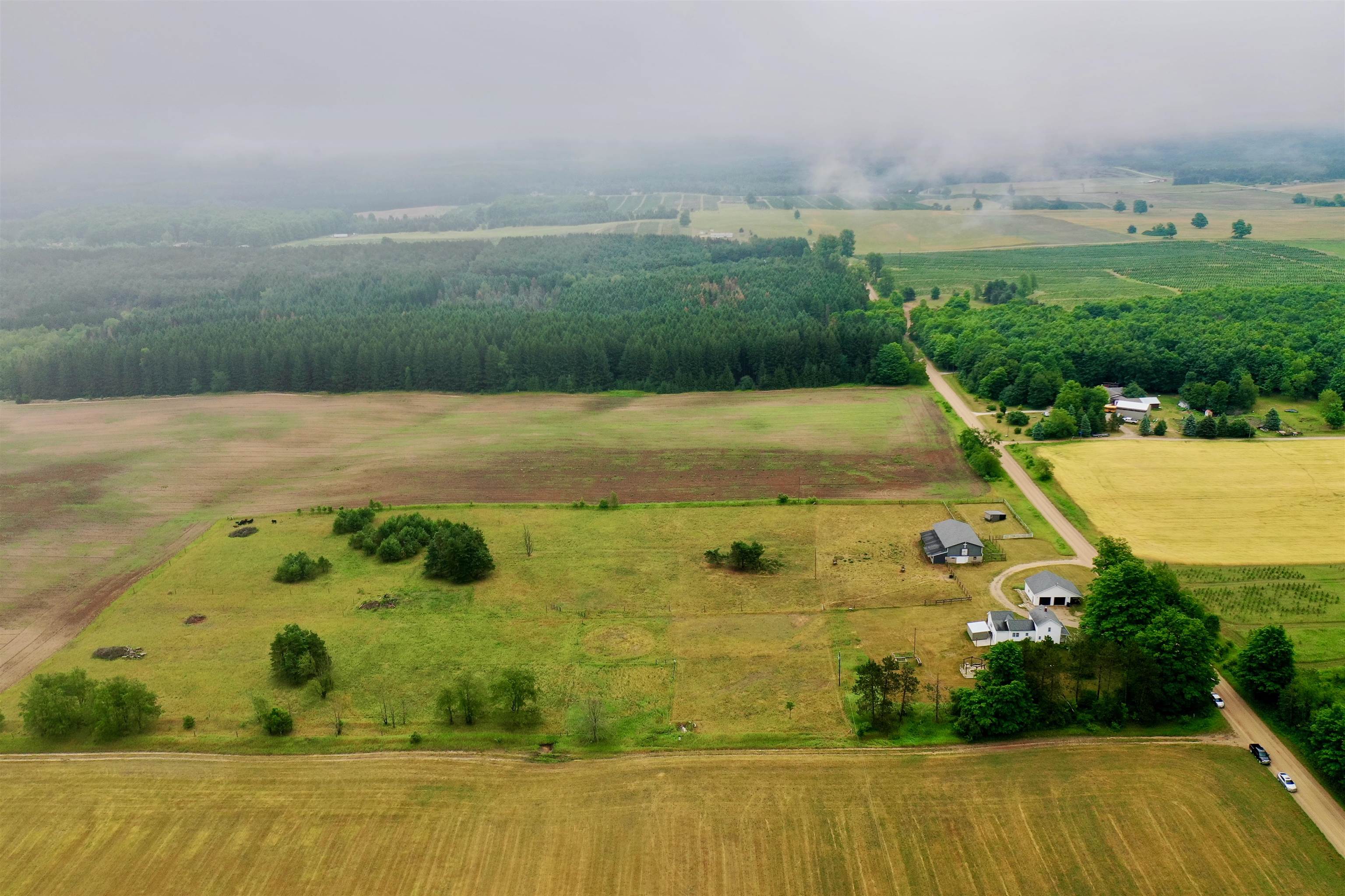 10408 West Coombs Road Manton, MI 49663 - Photo 52 of 60 1901934-51.JPG